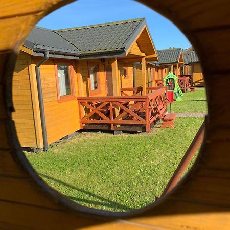 Villa Aurelia Pokoje Goscinne I Domki Letniskowe Mielenko Zewnętrze zdjęcie
